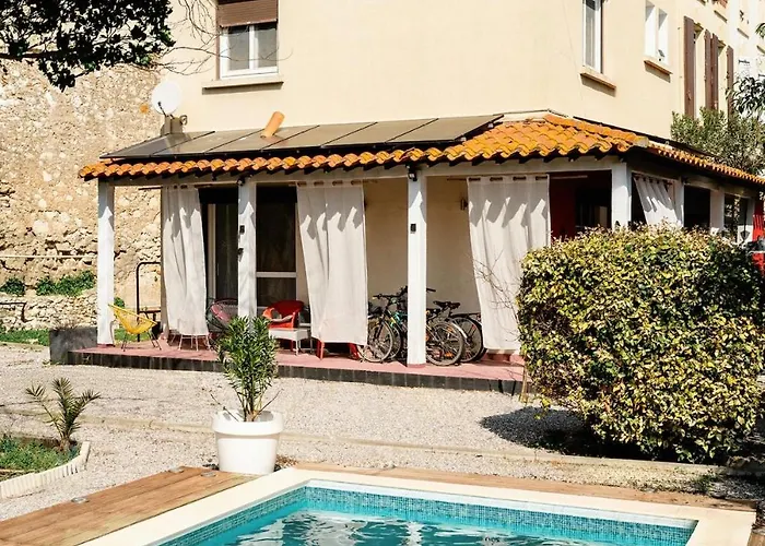 - Private Pool, Garden, Close To Beaches And Spain * Coursan