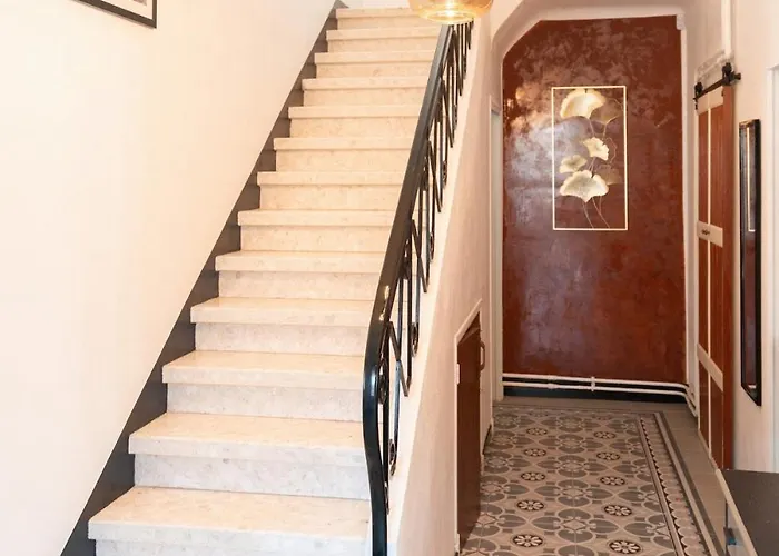 - Private Pool, Garden, Close To Beaches And Spain * Coursan